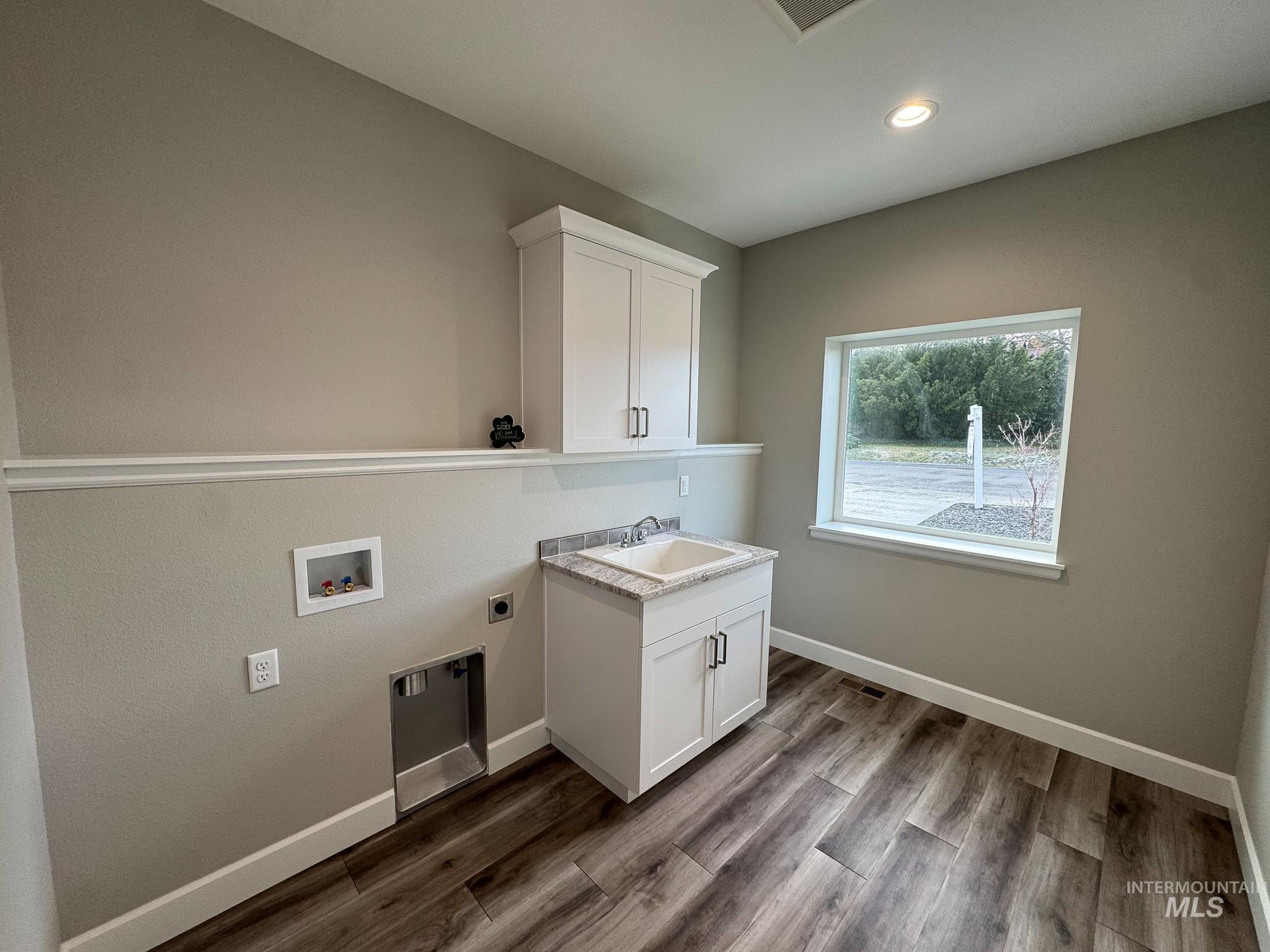 2113 Powers Ave, Lewiston, Idaho 83501, 2 Bedrooms, 2 Bathrooms, Residential For Sale, Price $379,900,MLS 98973254