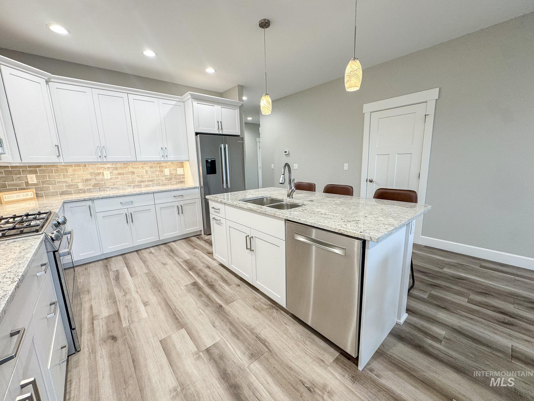 2113 Powers Ave, Lewiston, Idaho 83501, 2 Bedrooms, 2 Bathrooms, Residential For Sale, Price $379,900,MLS 98973254