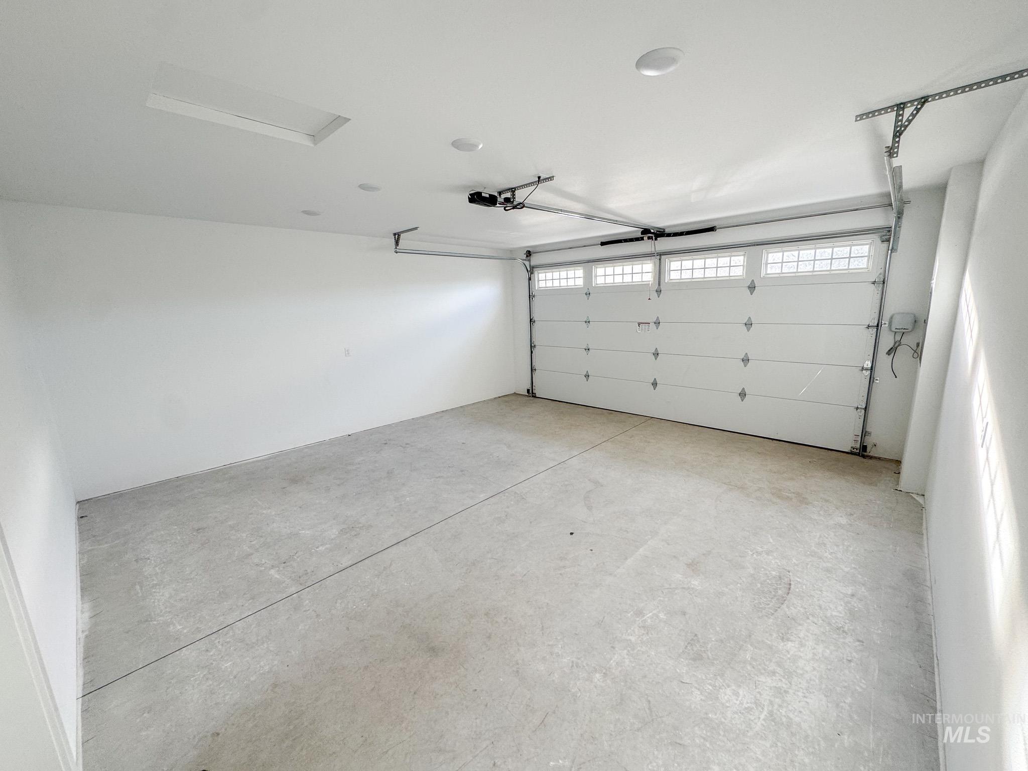 2113 Powers Ave, Lewiston, Idaho 83501, 2 Bedrooms, 2 Bathrooms, Residential For Sale, Price $379,900,MLS 98973254