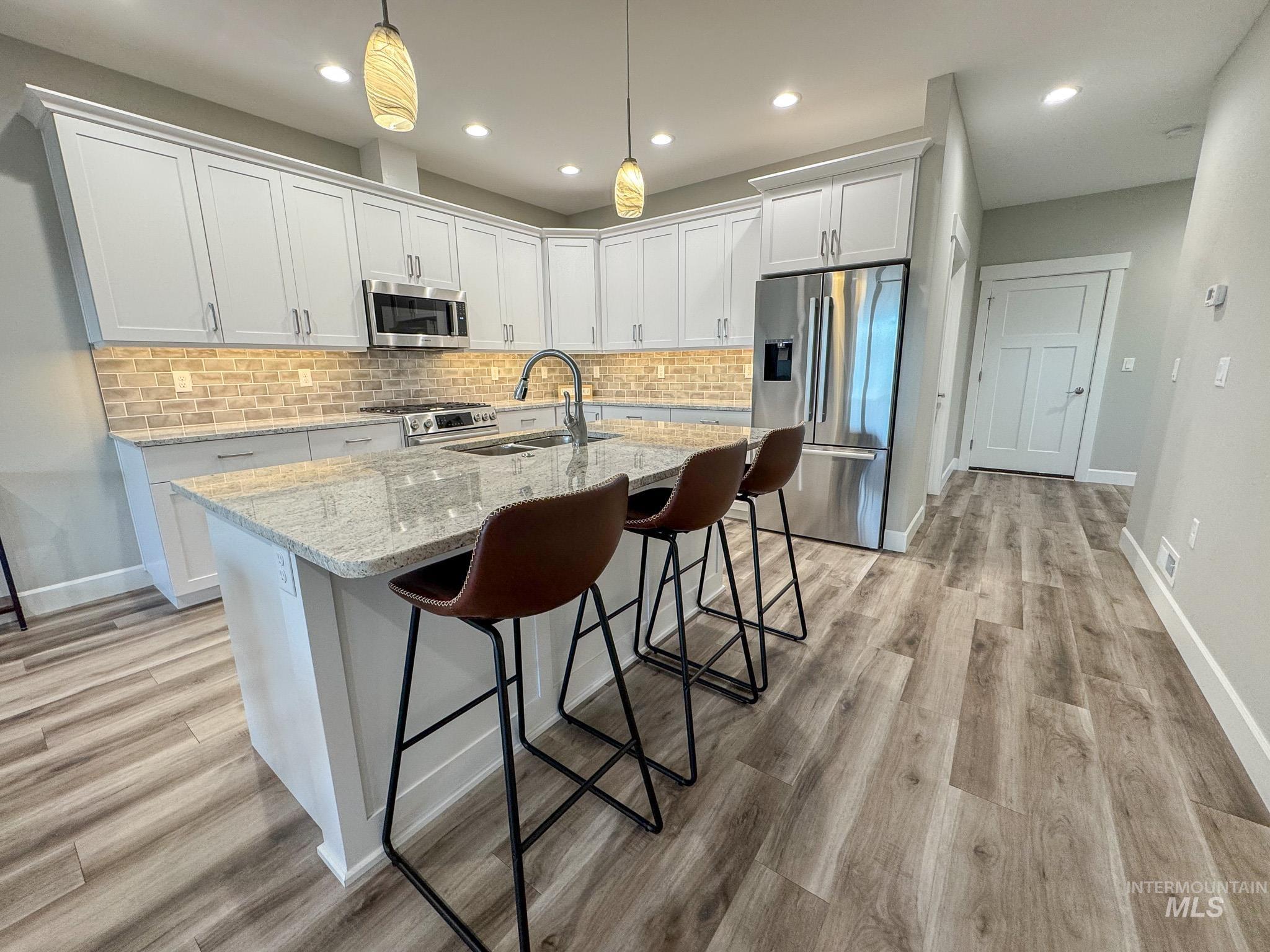 2113 Powers Ave, Lewiston, Idaho 83501, 2 Bedrooms, 2 Bathrooms, Residential For Sale, Price $379,900,MLS 98973254