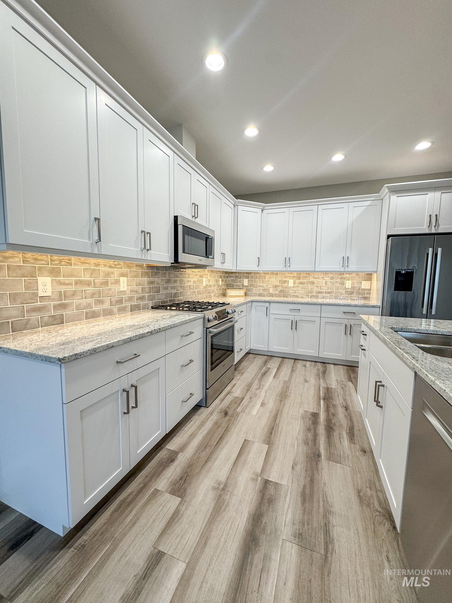 2113 Powers Ave, Lewiston, Idaho 83501, 2 Bedrooms, 2 Bathrooms, Residential For Sale, Price $379,900,MLS 98973254