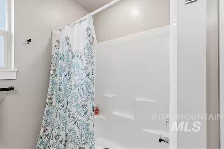 1113 West Blaine Avenue, Nampa, Idaho 83651, 5 Bedrooms, 3 Bathrooms, Residential For Sale, Price $620,000,MLS 98973255