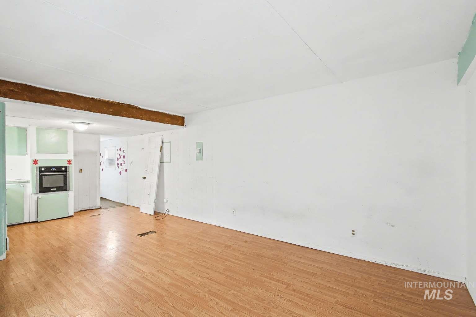 628 Burrell Ave, Lewiston, Idaho 83501, 3 Bedrooms, 2 Bathrooms, Residential For Sale, Price $13,000,MLS 98973256