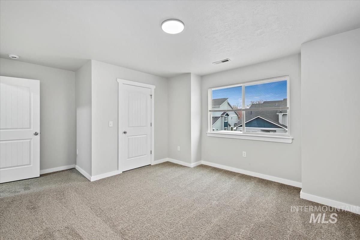 8972 W Candleston Ln, Boise, Idaho 83709, 3 Bedrooms, 2 Bathrooms, Residential For Sale, Price $309,900,MLS 98973257