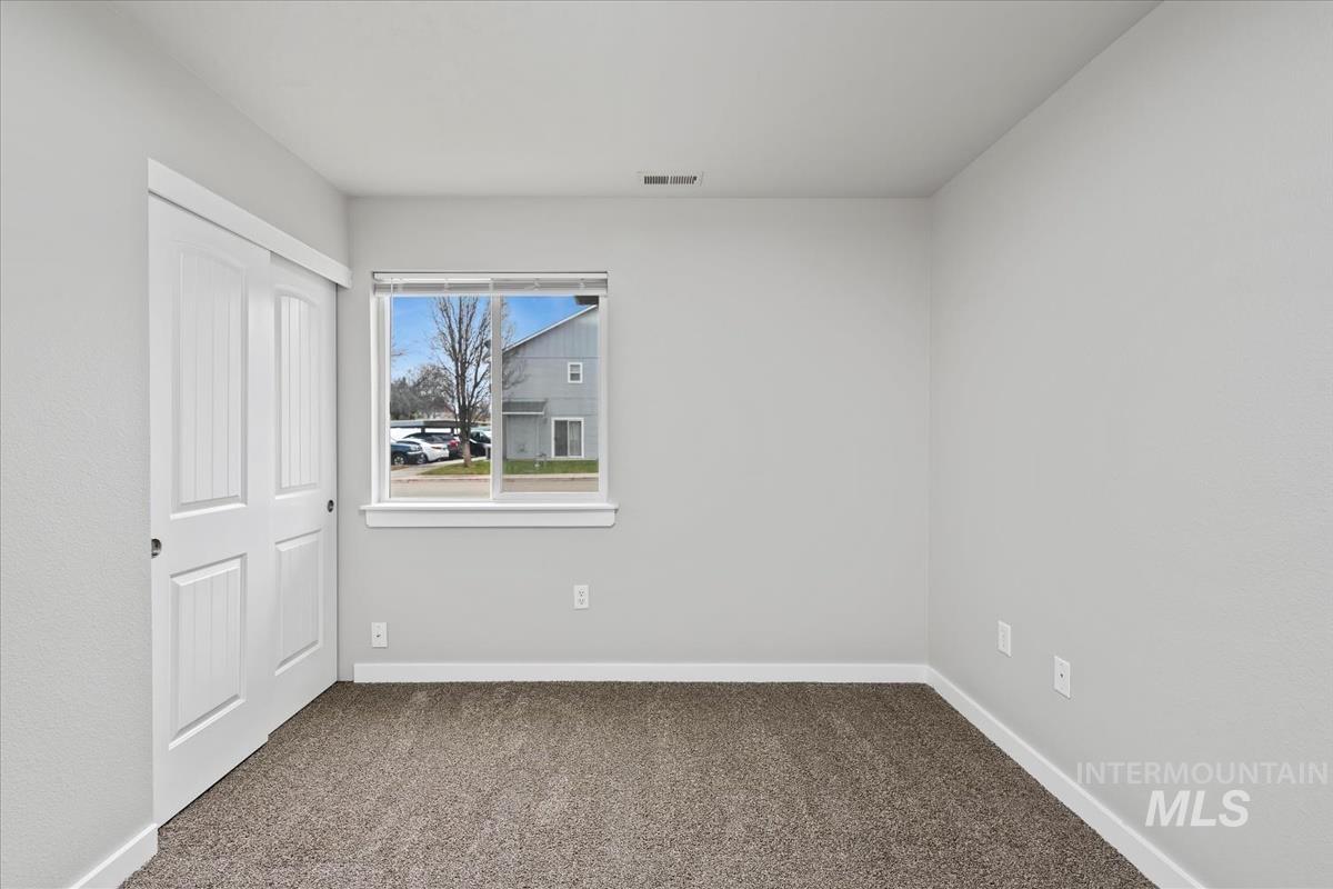 8972 W Candleston Ln, Boise, Idaho 83709, 3 Bedrooms, 2 Bathrooms, Residential For Sale, Price $309,900,MLS 98973257