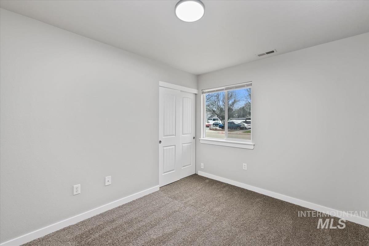 8972 W Candleston Ln, Boise, Idaho 83709, 3 Bedrooms, 2 Bathrooms, Residential For Sale, Price $309,900,MLS 98973257