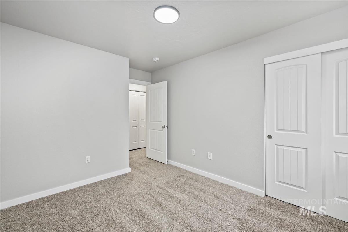 8972 W Candleston Ln, Boise, Idaho 83709, 3 Bedrooms, 2 Bathrooms, Residential For Sale, Price $309,900,MLS 98973257