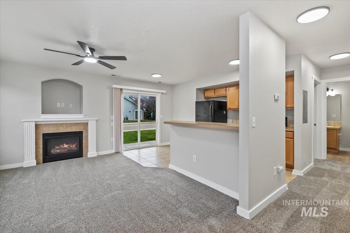 8972 W Candleston Ln, Boise, Idaho 83709, 3 Bedrooms, 2 Bathrooms, Residential For Sale, Price $309,900,MLS 98973257