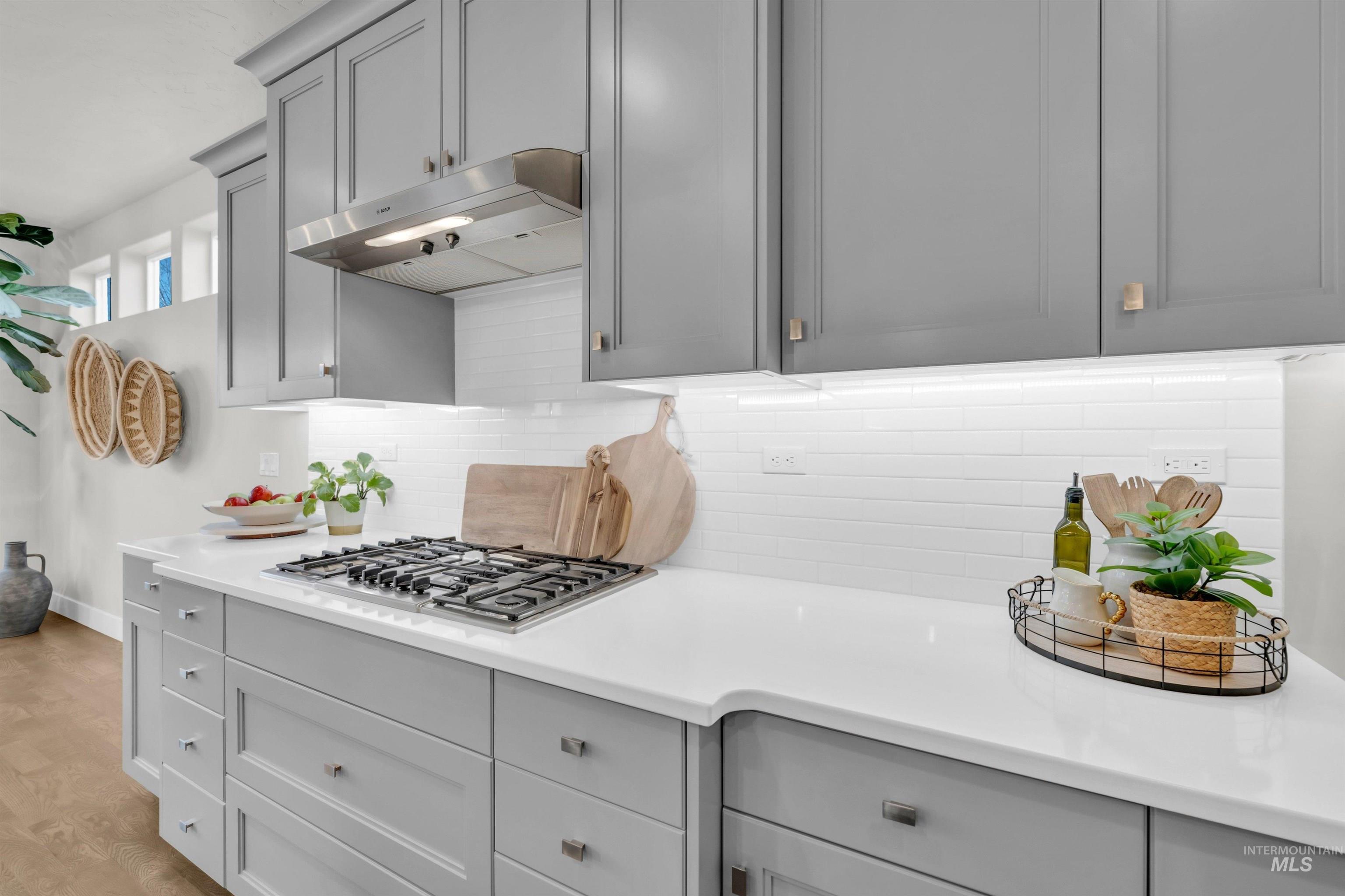 5717 N Fairborn Avenue, Meridian, Idaho 83646, 4 Bedrooms, 2.5 Bathrooms, Residential For Sale, Price $798,000,MLS 98973261