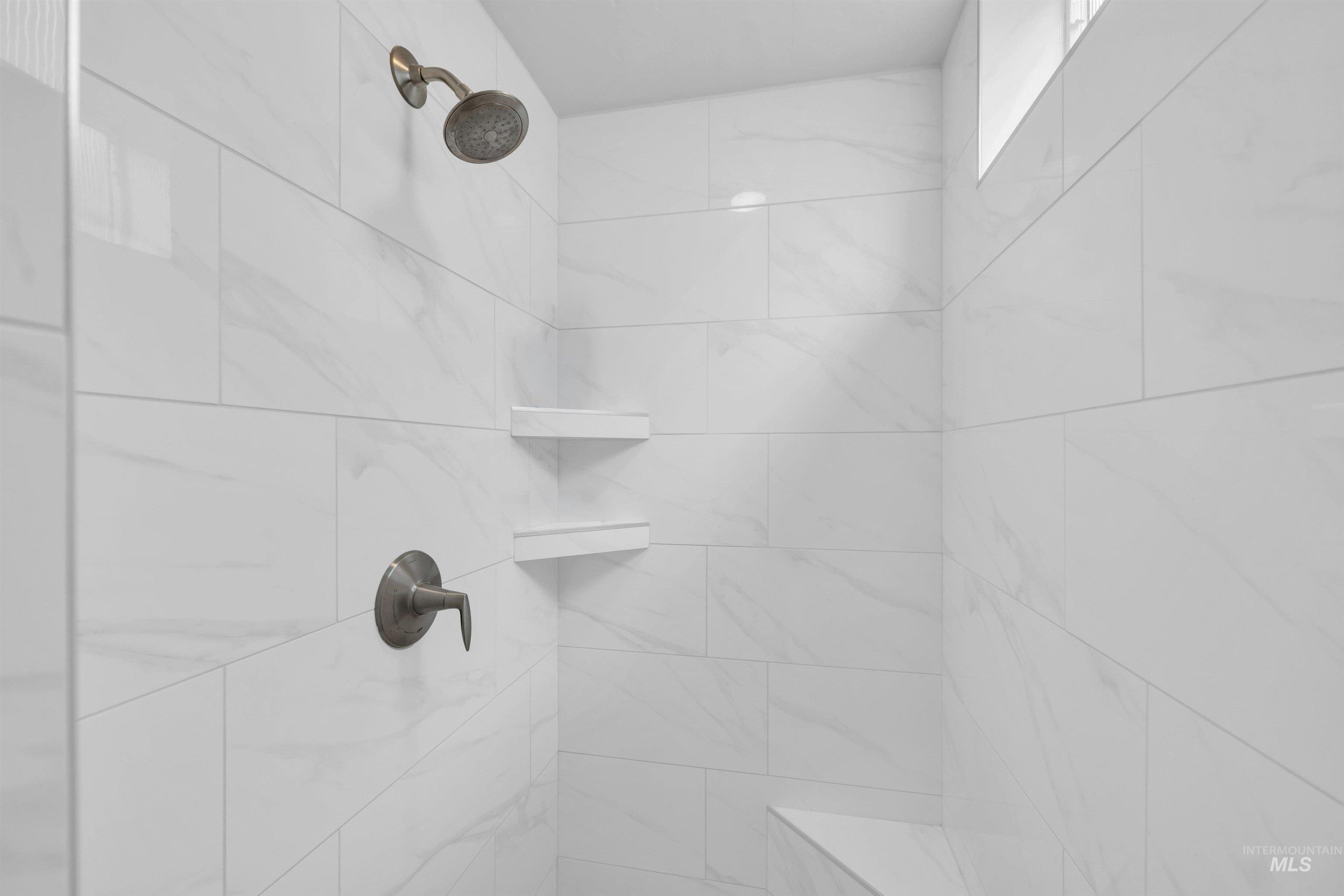 5717 N Fairborn Avenue, Meridian, Idaho 83646, 4 Bedrooms, 2.5 Bathrooms, Residential For Sale, Price $798,000,MLS 98973261