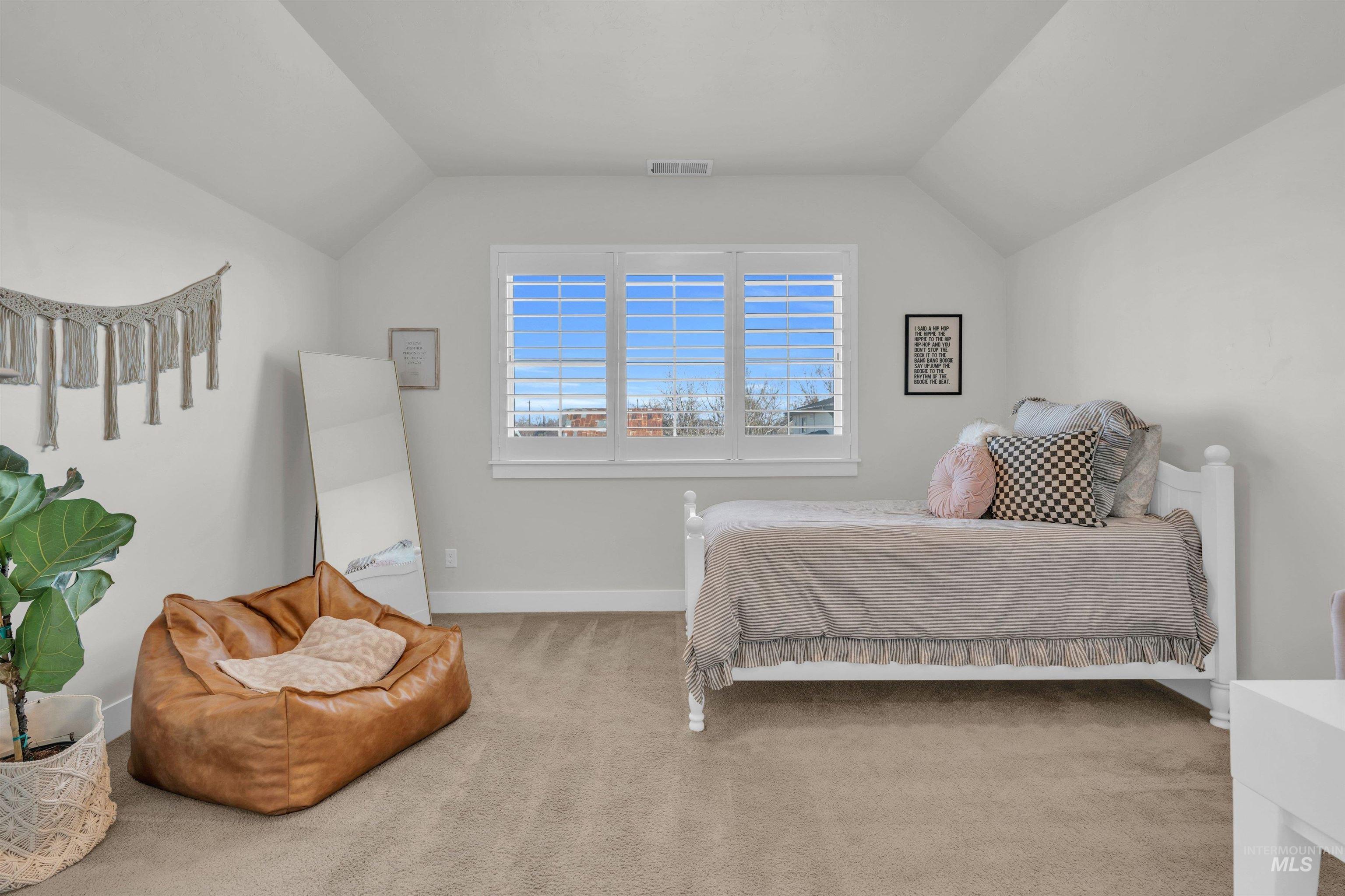 5717 N Fairborn Avenue, Meridian, Idaho 83646, 4 Bedrooms, 2.5 Bathrooms, Residential For Sale, Price $798,000,MLS 98973261