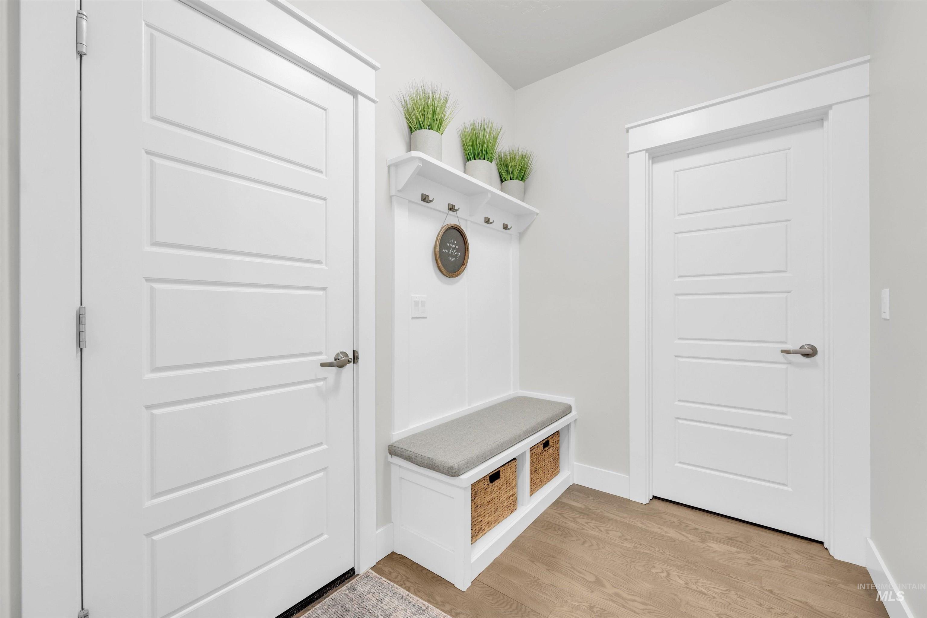 5717 N Fairborn Avenue, Meridian, Idaho 83646, 4 Bedrooms, 2.5 Bathrooms, Residential For Sale, Price $798,000,MLS 98973261