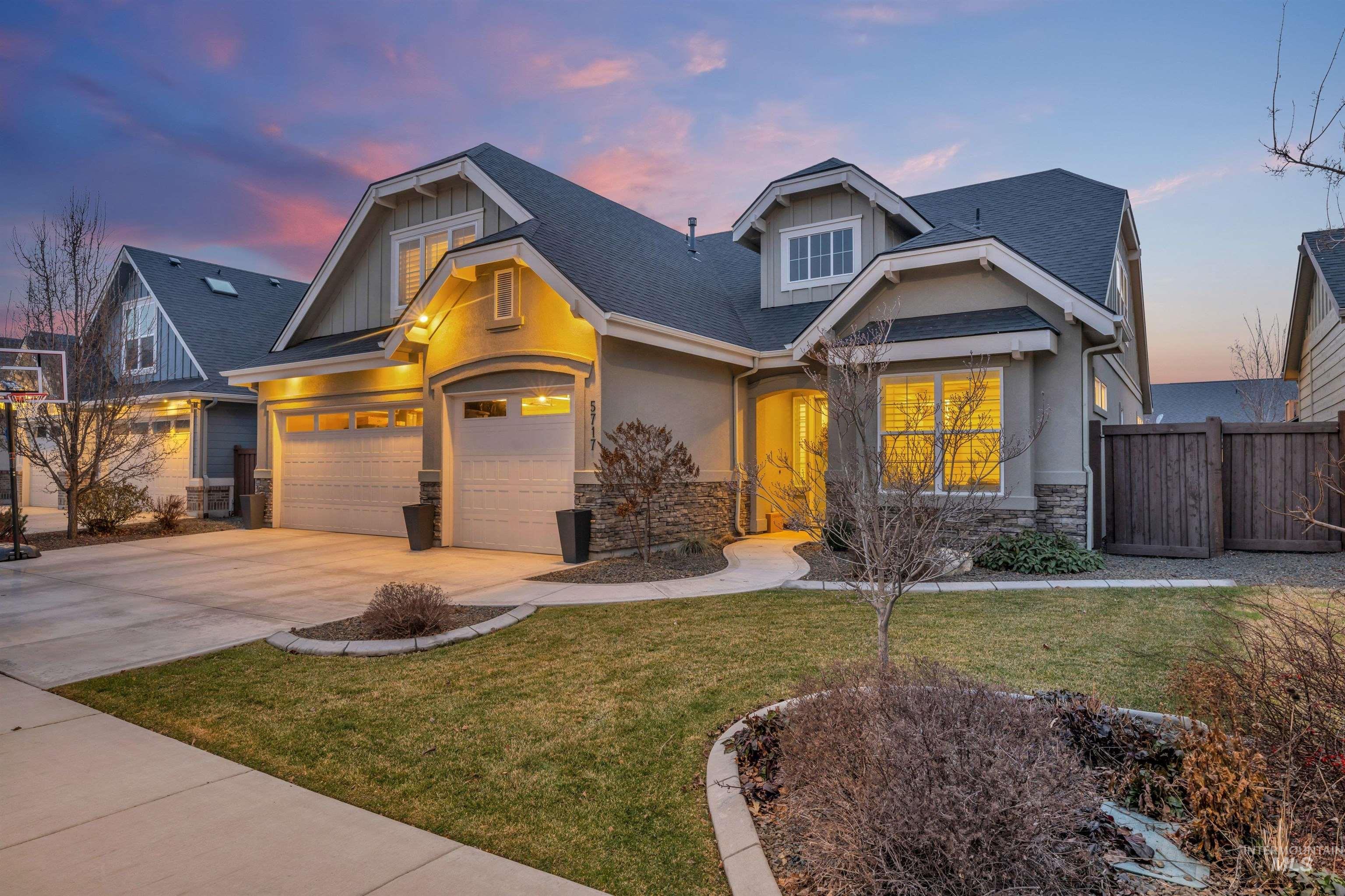 5717 N Fairborn Avenue, Meridian, Idaho 83646, 4 Bedrooms, 2.5 Bathrooms, Residential For Sale, Price $798,000,MLS 98973261