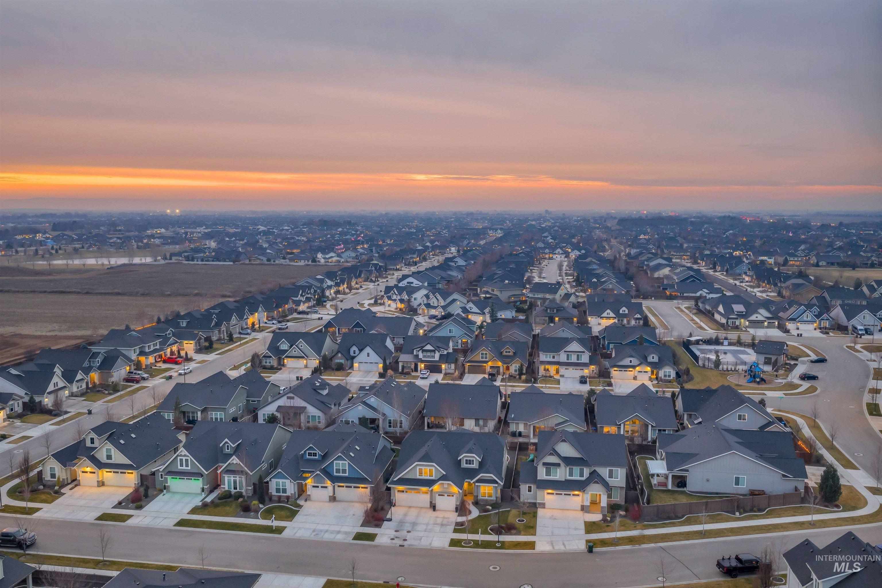 5717 N Fairborn Avenue, Meridian, Idaho 83646, 4 Bedrooms, 2.5 Bathrooms, Residential For Sale, Price $798,000,MLS 98973261
