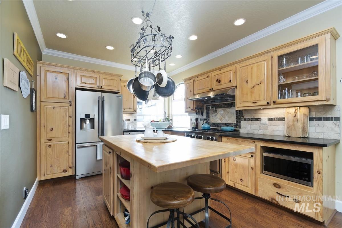 14111 Towers Dr, Caldwell, Idaho 83607, 4 Bedrooms, 2.5 Bathrooms, Residential For Sale, Price $625,000,MLS 98973262