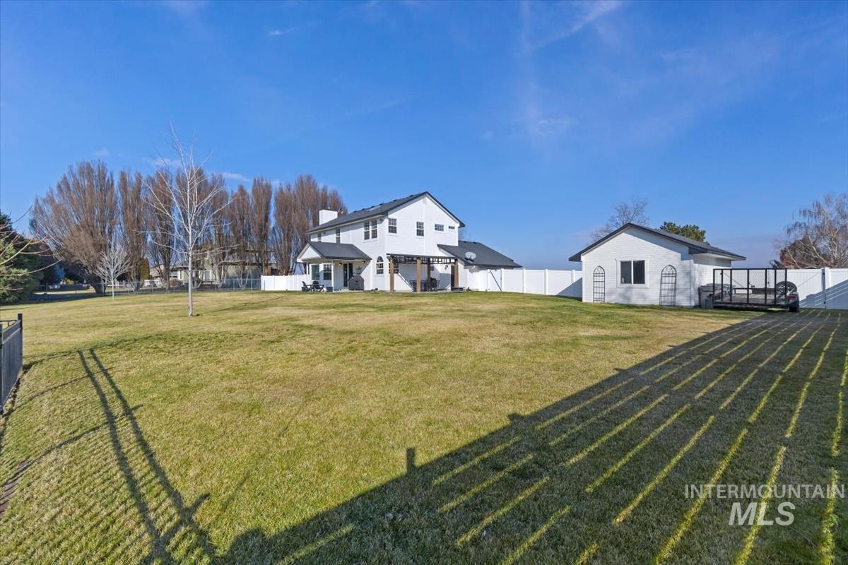 14111 Towers Dr, Caldwell, Idaho 83607, 4 Bedrooms, 2.5 Bathrooms, Residential For Sale, Price $625,000,MLS 98973262