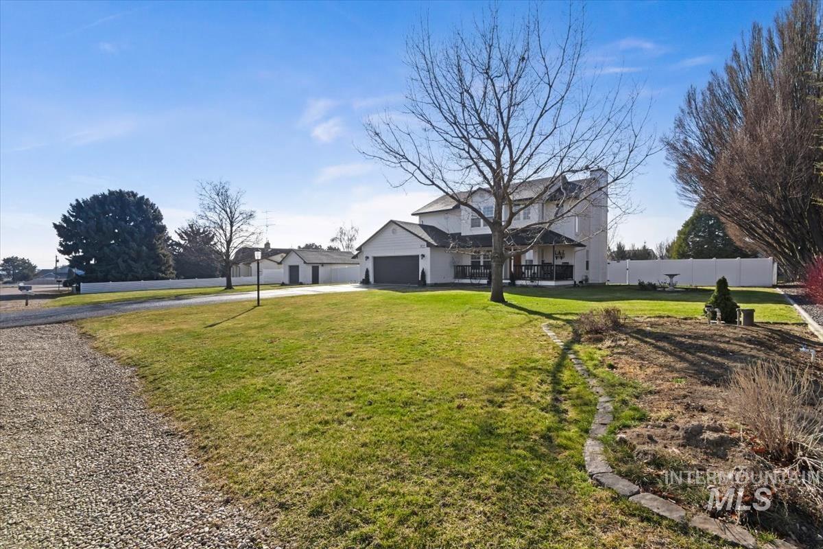 14111 Towers Dr, Caldwell, Idaho 83607, 4 Bedrooms, 2.5 Bathrooms, Residential For Sale, Price $625,000,MLS 98973262