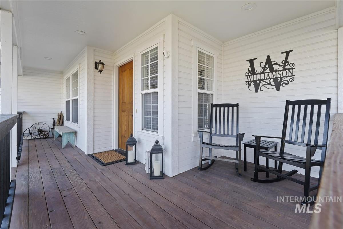 14111 Towers Dr, Caldwell, Idaho 83607, 4 Bedrooms, 2.5 Bathrooms, Residential For Sale, Price $625,000,MLS 98973262