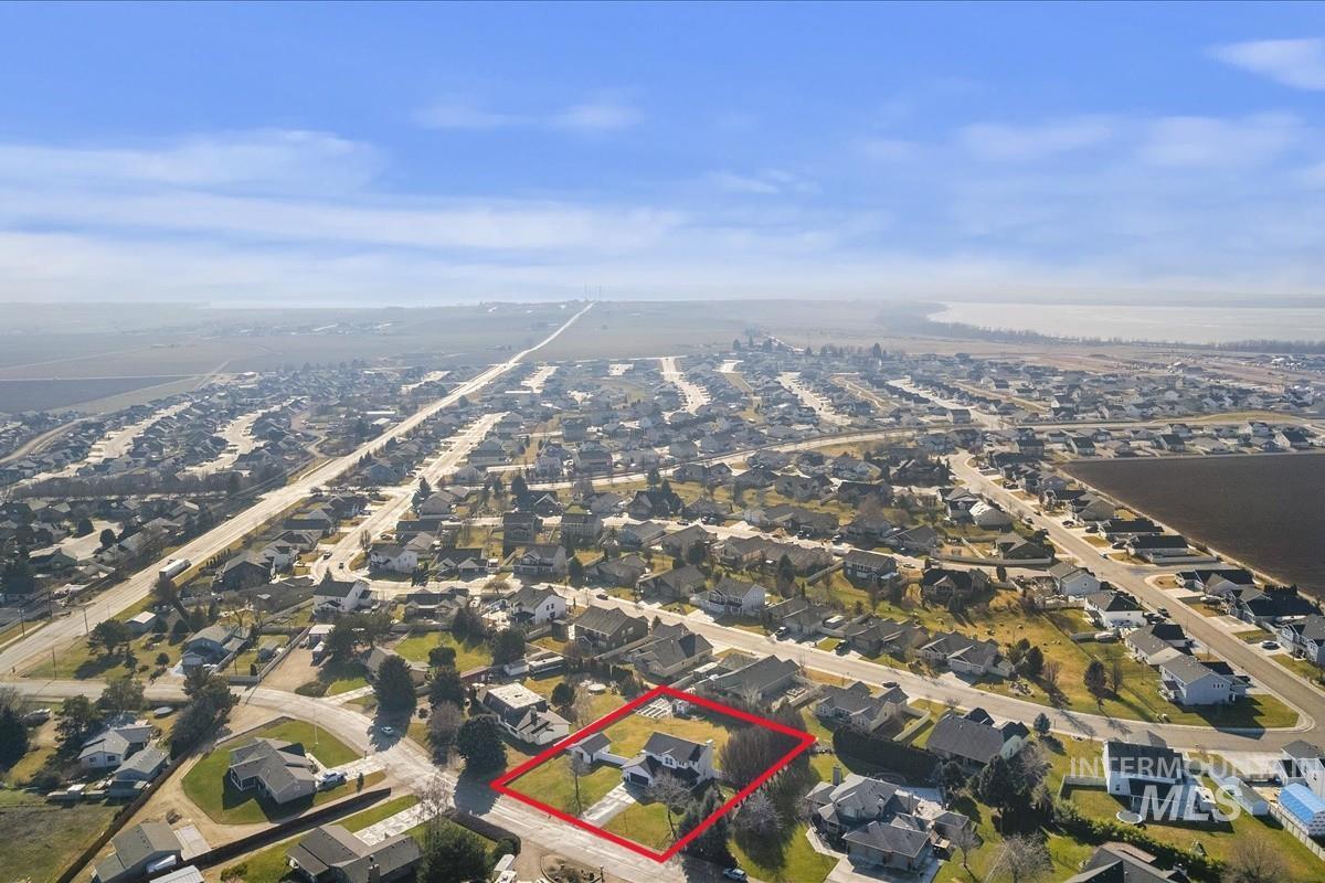 14111 Towers Dr, Caldwell, Idaho 83607, 4 Bedrooms, 2.5 Bathrooms, Residential For Sale, Price $625,000,MLS 98973262