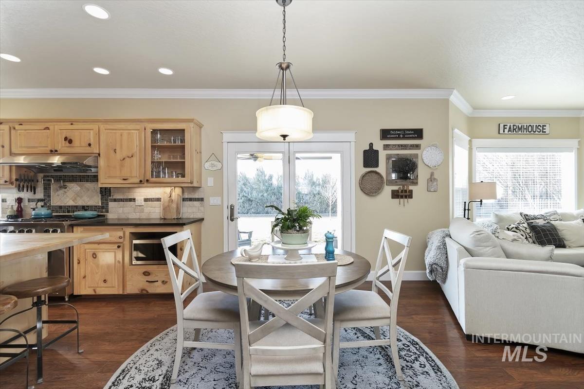 14111 Towers Dr, Caldwell, Idaho 83607, 4 Bedrooms, 2.5 Bathrooms, Residential For Sale, Price $625,000,MLS 98973262