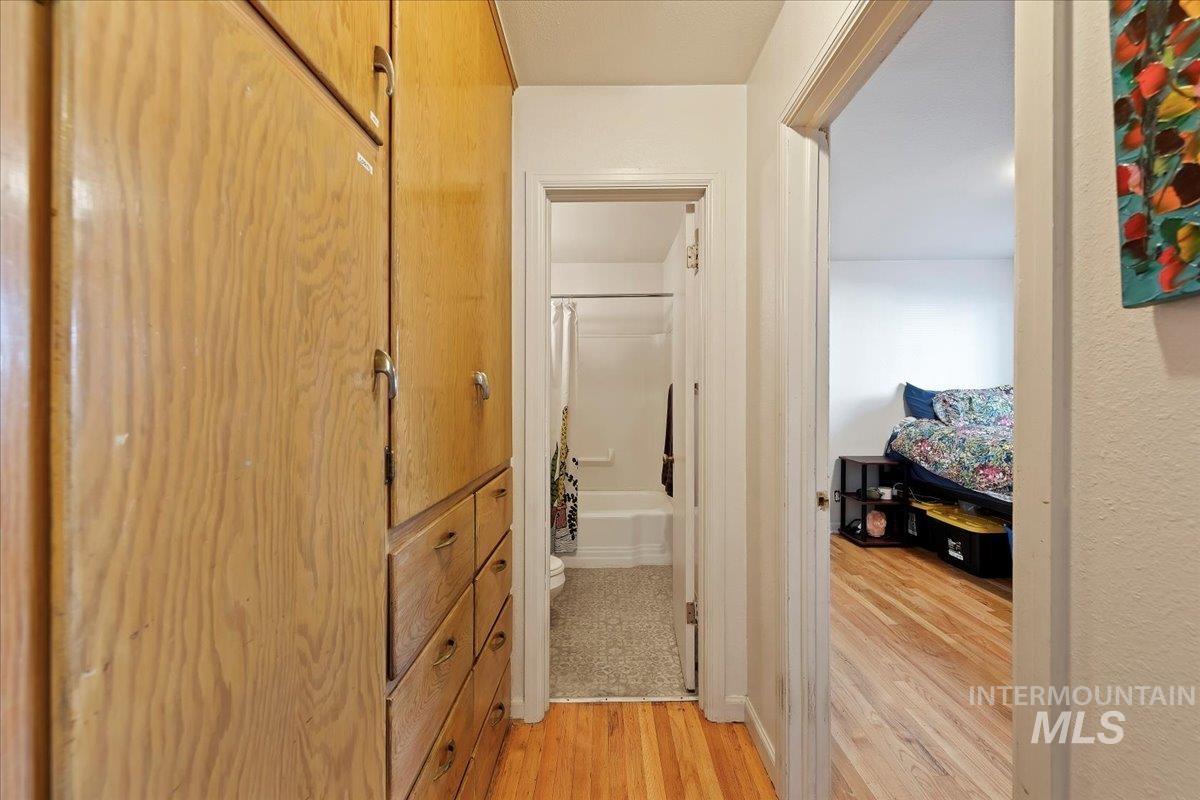 2209 W Idaho St, Boise, Idaho 83709, 2 Bedrooms, 1 Bathroom, Residential Income For Sale, Price $1,075,000,MLS 98973264