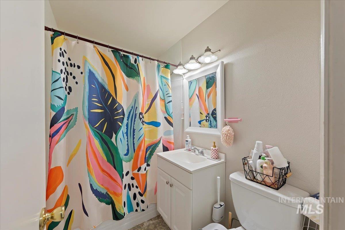 2209 W Idaho St, Boise, Idaho 83709, 2 Bedrooms, 1 Bathroom, Residential Income For Sale, Price $1,075,000,MLS 98973264