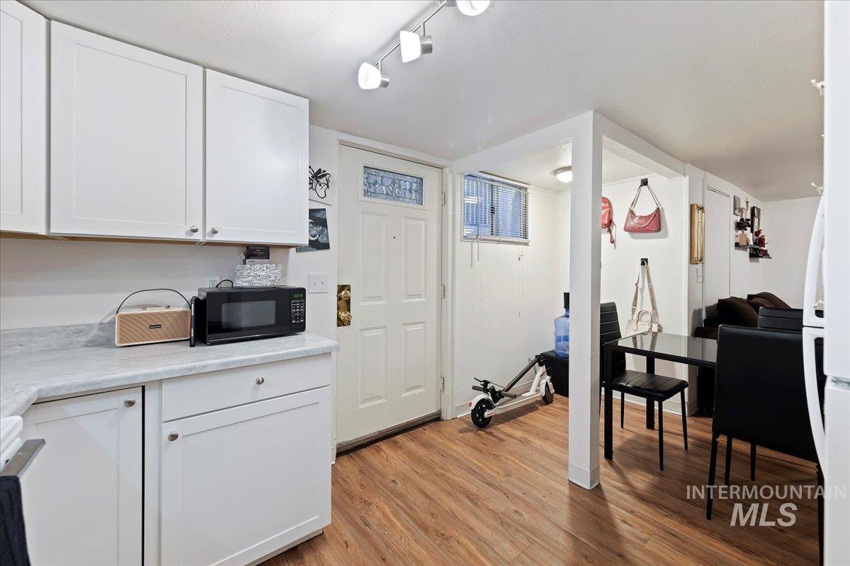 2209 W Idaho St, Boise, Idaho 83709, 2 Bedrooms, 1 Bathroom, Residential Income For Sale, Price $1,075,000,MLS 98973264