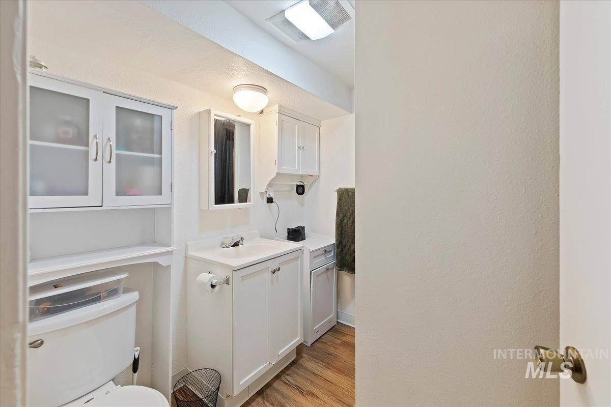 2209 W Idaho St, Boise, Idaho 83709, 2 Bedrooms, 1 Bathroom, Residential Income For Sale, Price $1,075,000,MLS 98973264