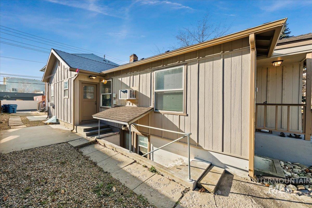 2209 W Idaho St, Boise, Idaho 83709, 2 Bedrooms, 1 Bathroom, Residential Income For Sale, Price $1,075,000,MLS 98973264