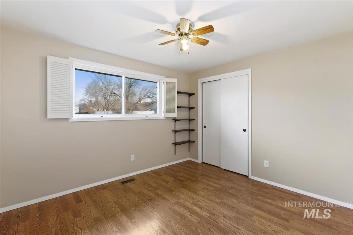 10705 W Onondaga Dr, Boise, Idaho 83709, 3 Bedrooms, 2.5 Bathrooms, Residential For Sale, Price $499,500,MLS 98973266