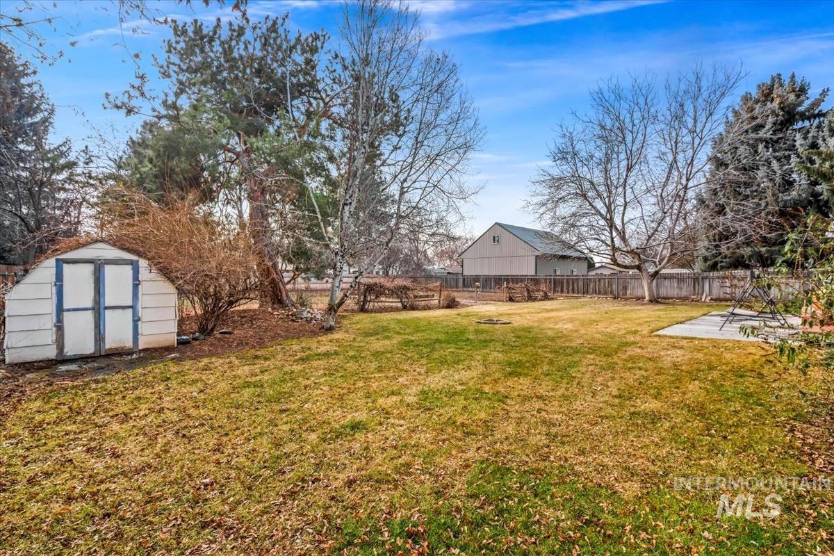 10705 W Onondaga Dr, Boise, Idaho 83709, 3 Bedrooms, 2.5 Bathrooms, Residential For Sale, Price $499,500,MLS 98973266