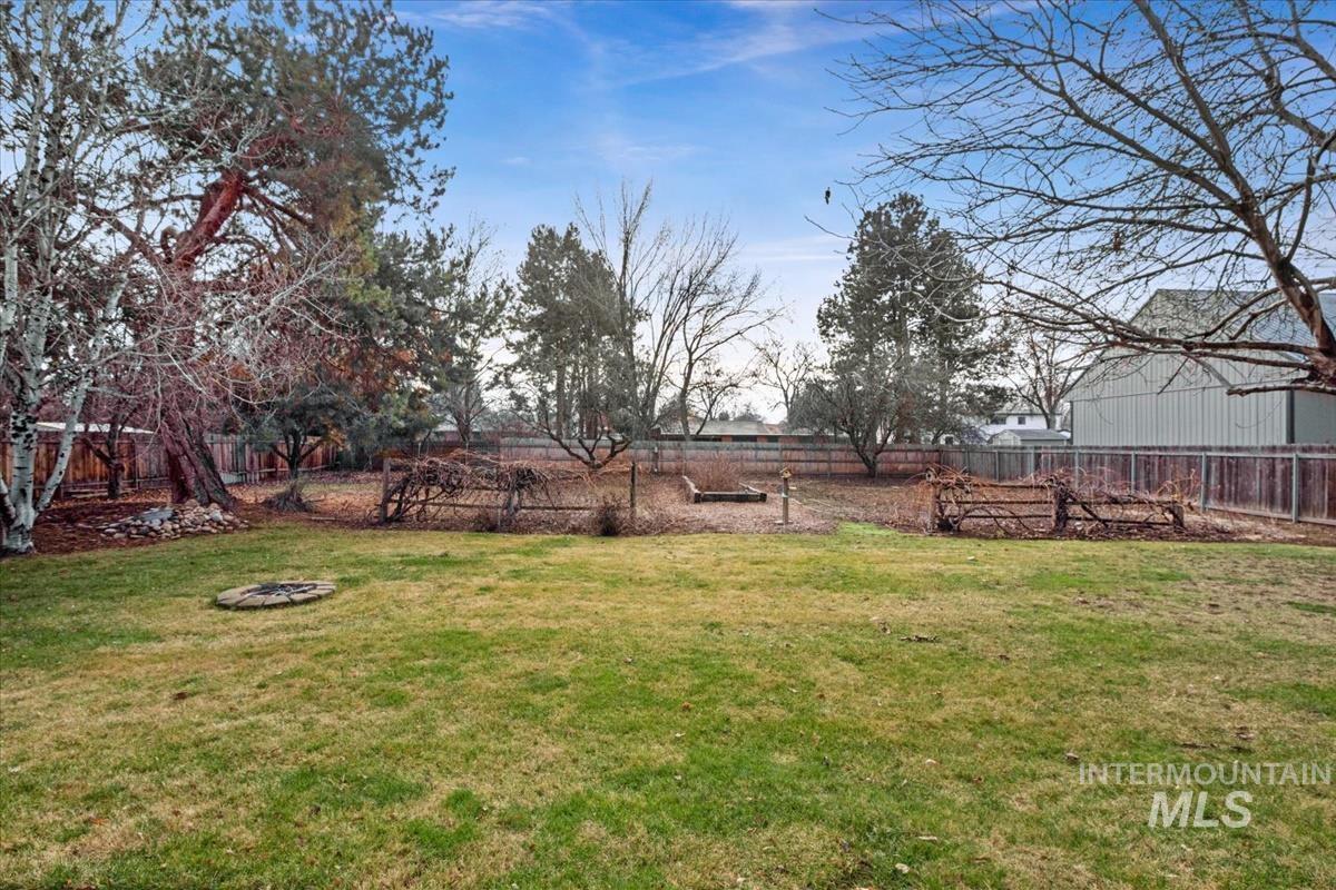 10705 W Onondaga Dr, Boise, Idaho 83709, 3 Bedrooms, 2.5 Bathrooms, Residential For Sale, Price $499,500,MLS 98973266