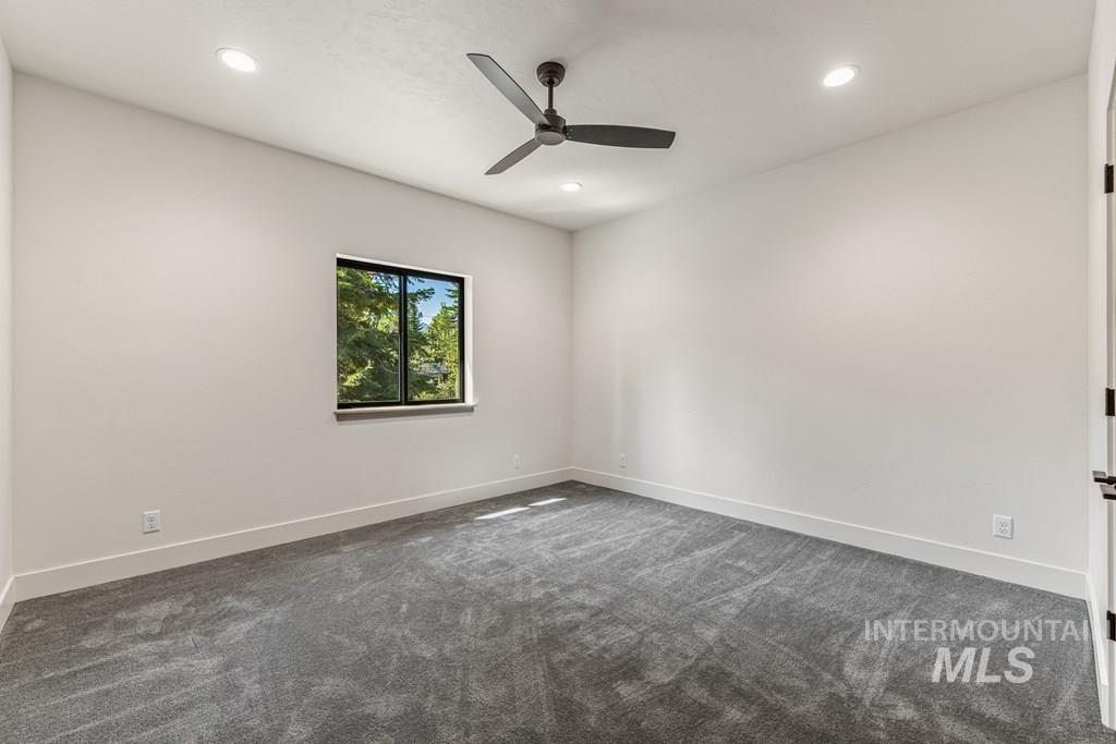 12850 Aurora Dr., Donnelly, Idaho 83615, 3 Bedrooms, 2.5 Bathrooms, Residential For Sale, Price $995,000,MLS 98973267