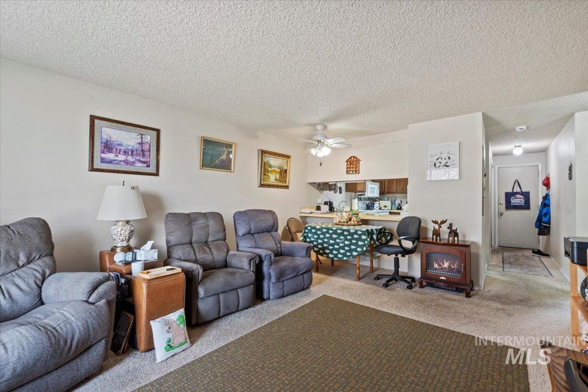 819 N Benjamin Ln, Boise, Idaho 83704, 2 Bedrooms, 1.5 Bathrooms, Residential Income For Sale, Price $849,900,MLS 98973269