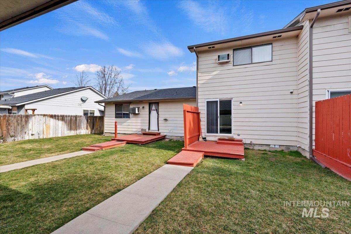 819 N Benjamin Ln, Boise, Idaho 83704, 2 Bedrooms, 1.5 Bathrooms, Residential Income For Sale, Price $849,900,MLS 98973269