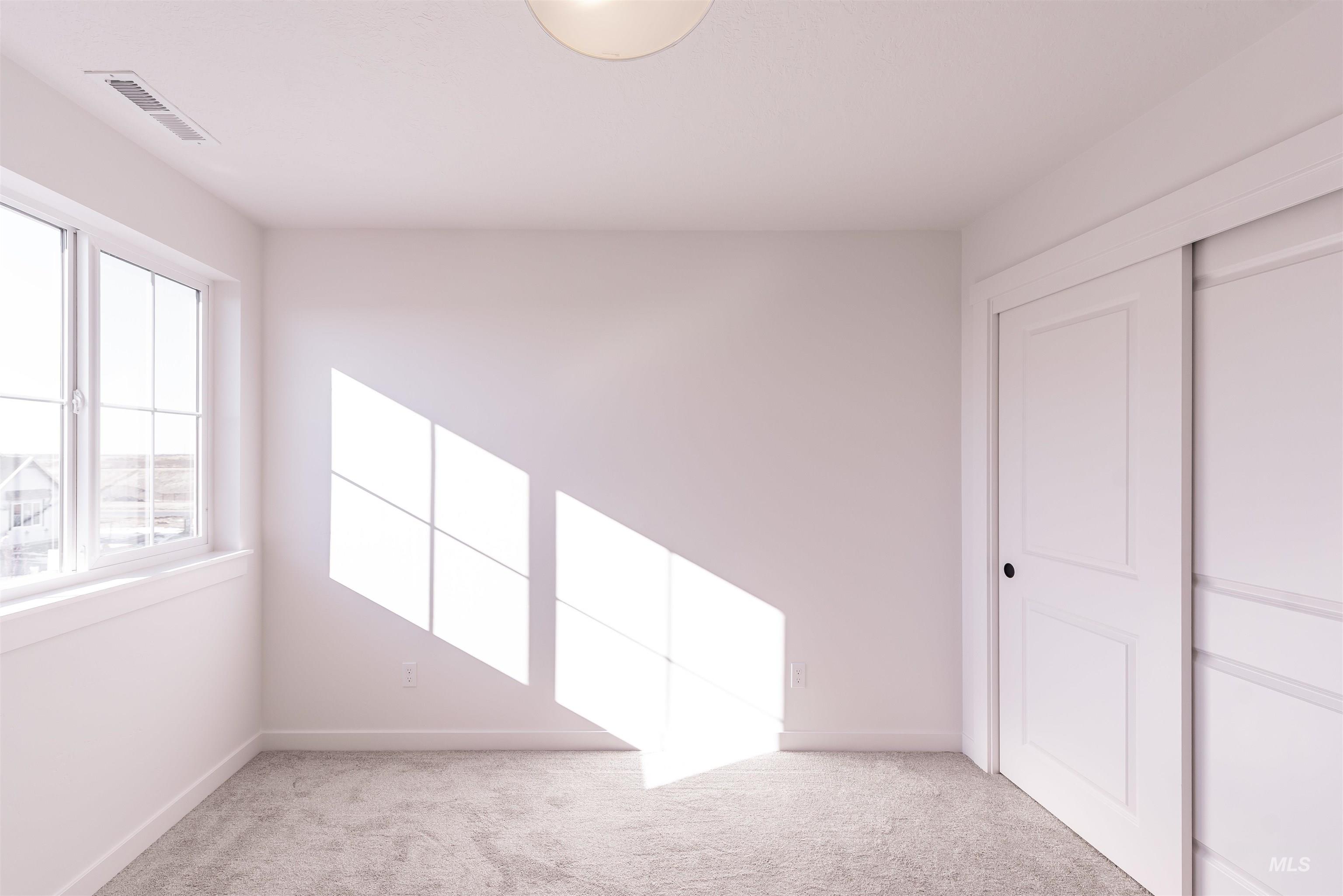 380 S Bumper Way, Boise, Idaho 83716, 3 Bedrooms, 2.5 Bathrooms, Residential For Sale, Price $489,900, 98973274