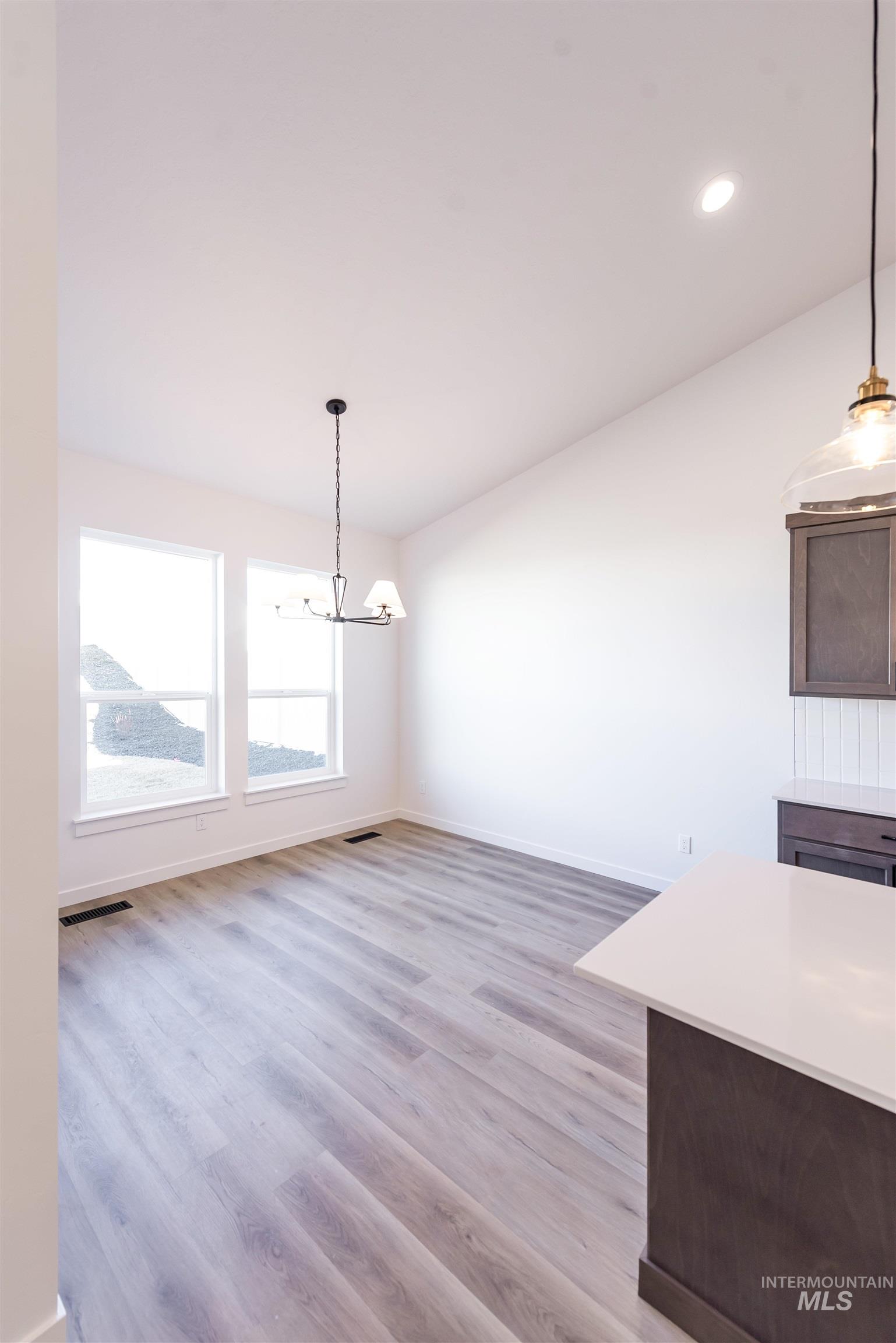 380 S Bumper Way, Boise, Idaho 83716, 3 Bedrooms, 2.5 Bathrooms, Residential For Sale, Price $489,900, 98973274