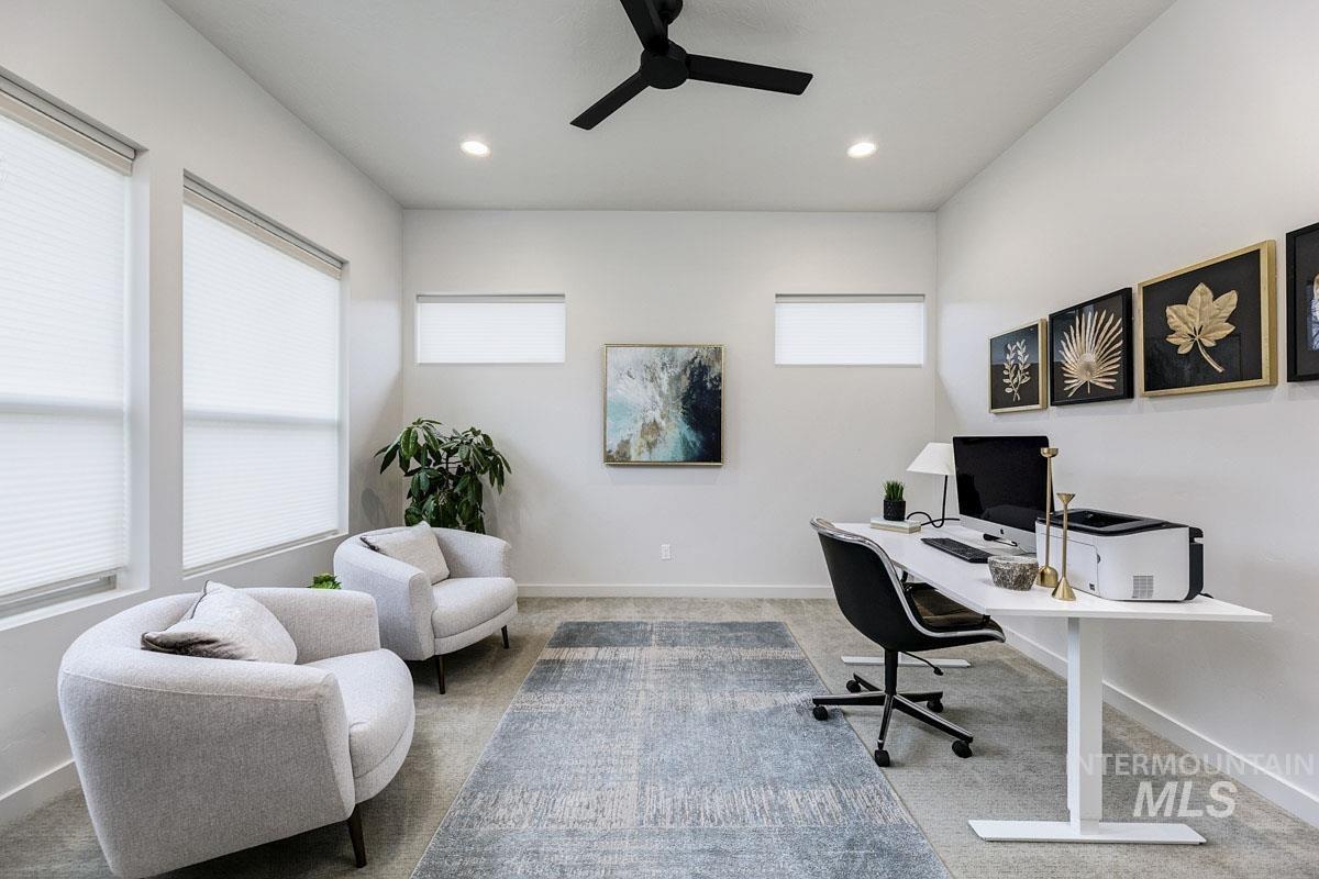 556 W Carnelian Lane, Eagle, Idaho 83616, 3 Bedrooms, 2 Bathrooms, Residential For Sale, Price $799,000,MLS 98973275