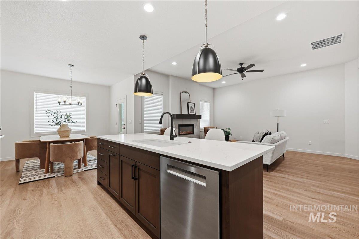 1756 Kayak Rd, Emmett, Idaho 83617, 3 Bedrooms, 2 Bathrooms, Residential For Sale, Price $499,900, 98973276