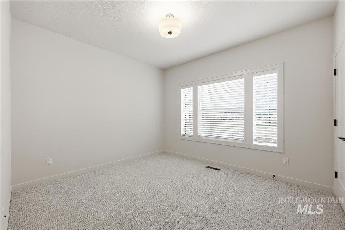 1756 Kayak Rd, Emmett, Idaho 83617, 3 Bedrooms, 2 Bathrooms, Residential For Sale, Price $499,900, 98973276