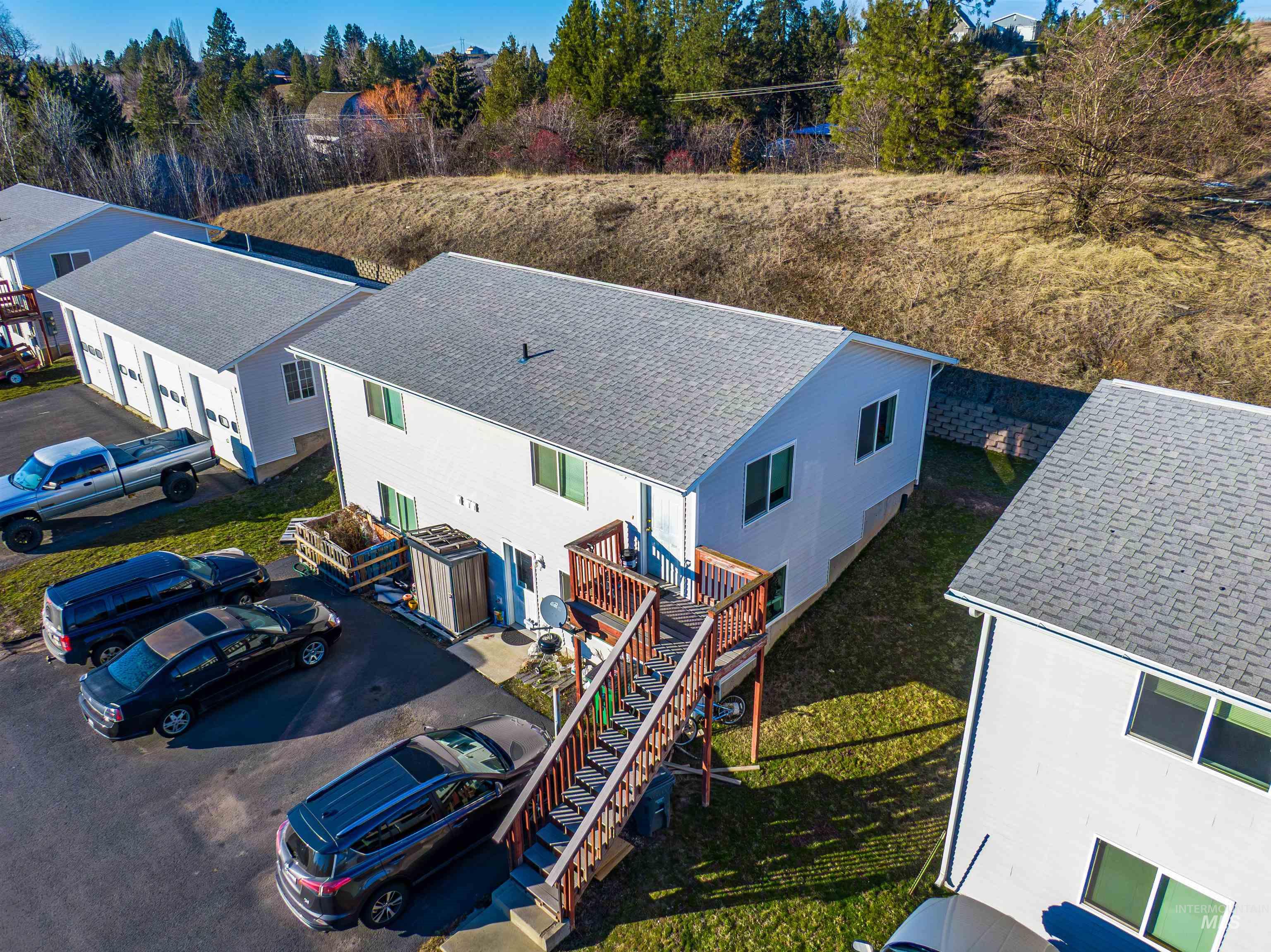 904 Vandal Dr. A-H, Moscow, Idaho 83843, 2 Bedrooms, 2 Bathrooms, Residential Income For Sale, Price $1,300,000,MLS 98973277