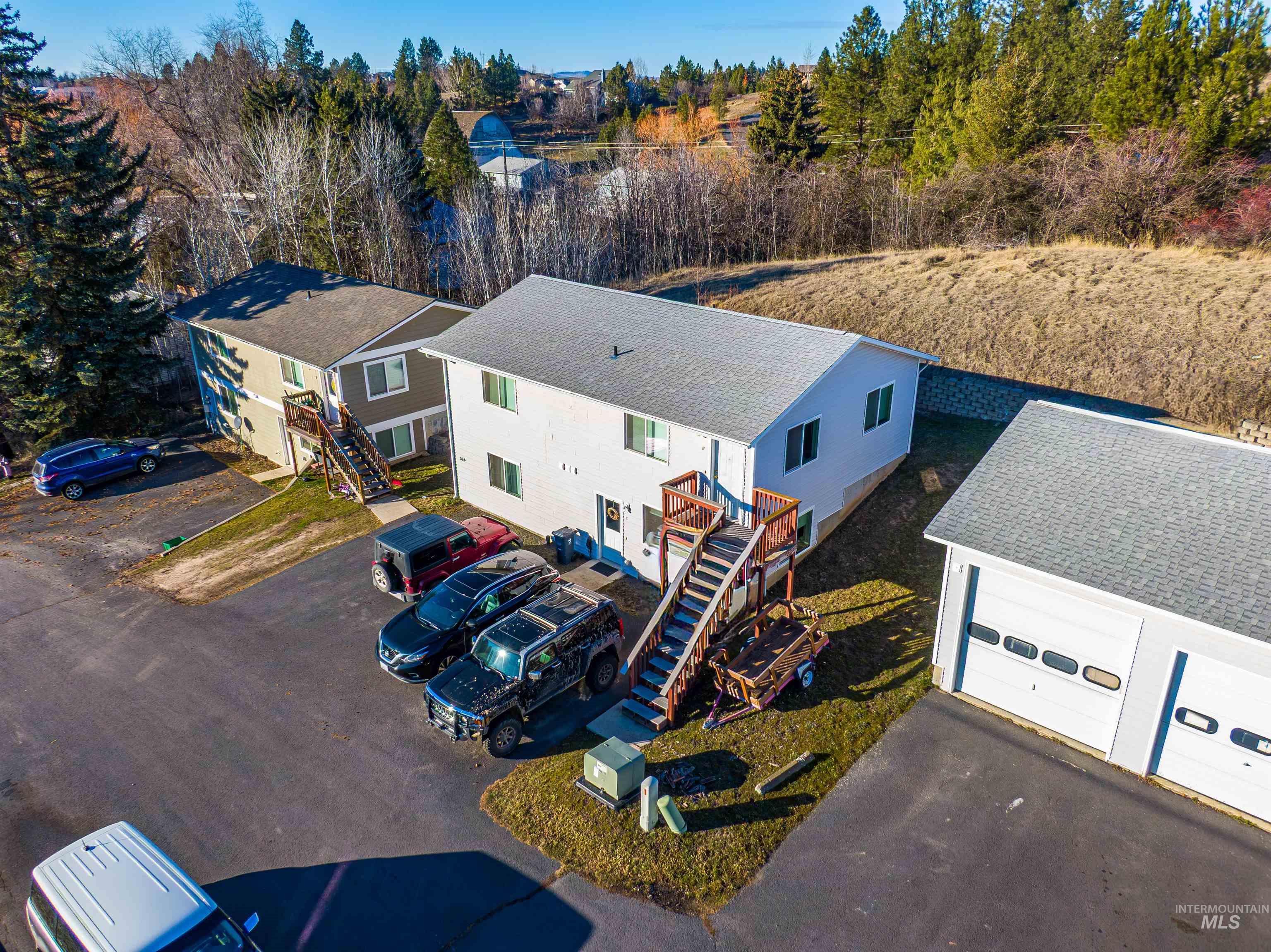 904 Vandal Dr. A-H, Moscow, Idaho 83843, 2 Bedrooms, 2 Bathrooms, Residential Income For Sale, Price $1,300,000,MLS 98973277