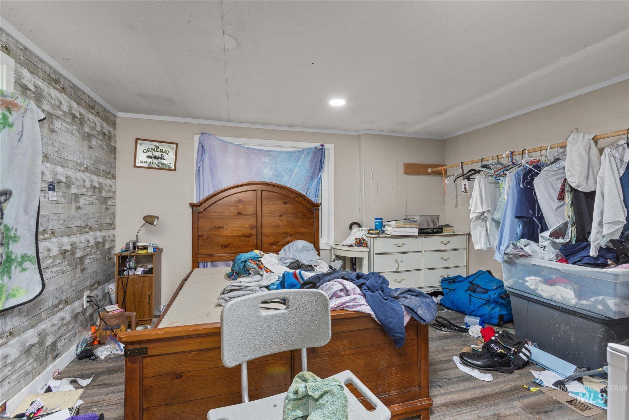 250 SE Locust, New Plymouth, Idaho 83655, 3 Bedrooms, 2 Bathrooms, Residential For Sale, Price $219,900,MLS 98973281