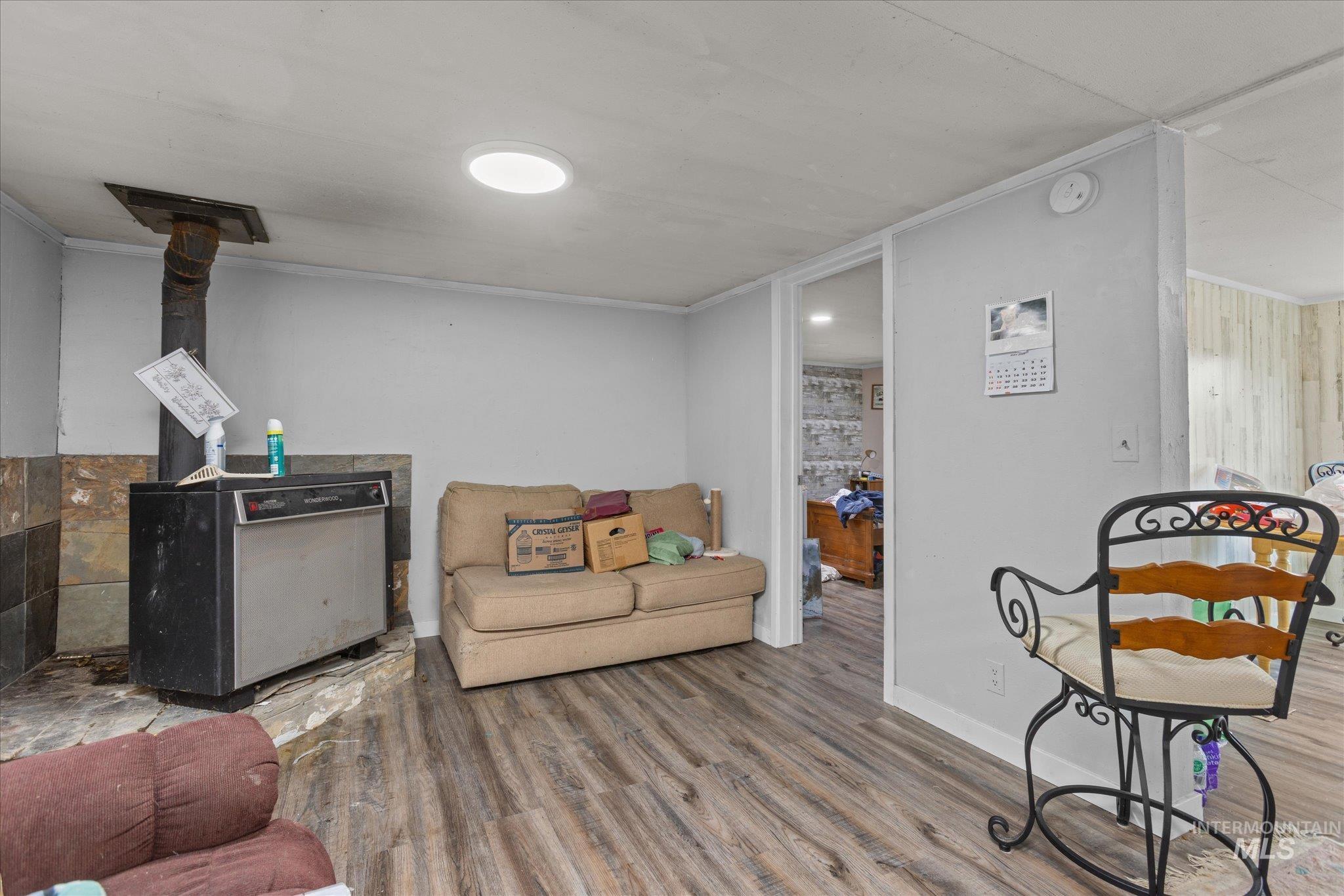 250 SE Locust, New Plymouth, Idaho 83655, 3 Bedrooms, 2 Bathrooms, Residential For Sale, Price $219,900,MLS 98973281