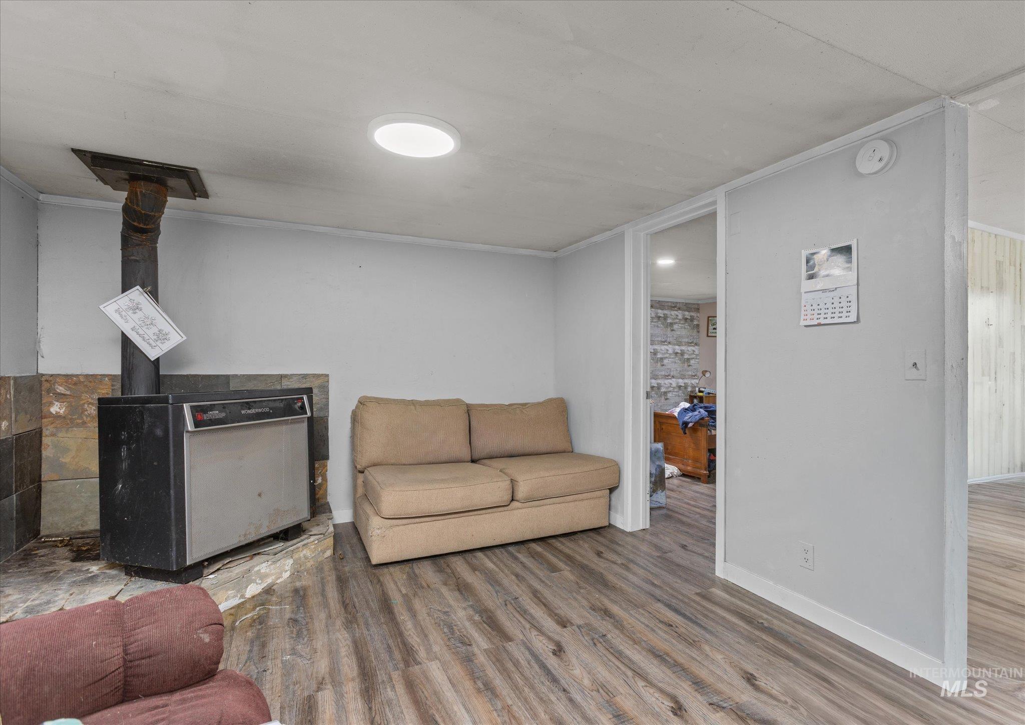 250 SE Locust, New Plymouth, Idaho 83655, 3 Bedrooms, 2 Bathrooms, Residential For Sale, Price $219,900,MLS 98973281