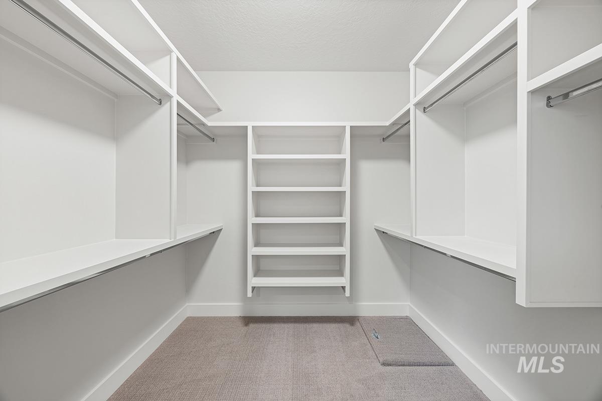 7040 S Palatino Ave., Meridian, Idaho 83642, 4 Bedrooms, 2.5 Bathrooms, Residential For Sale, Price $674,800,MLS 98973283