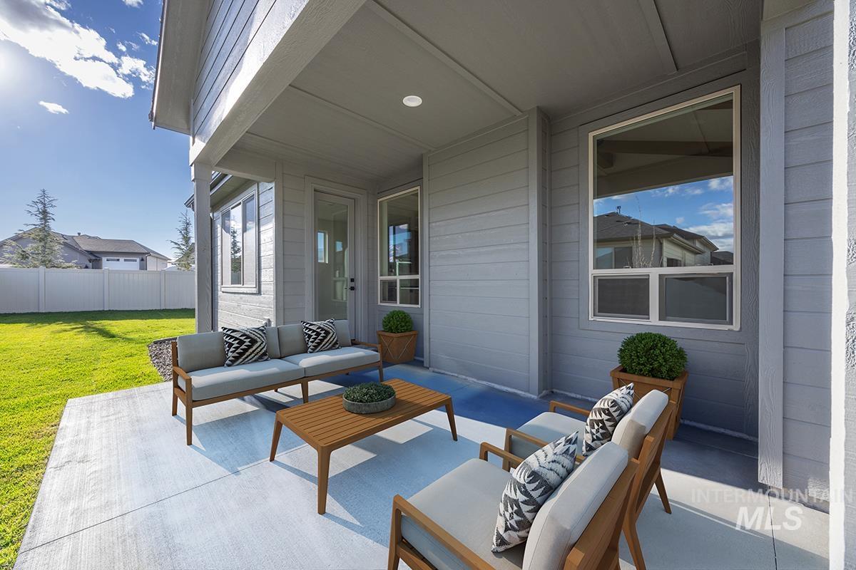 7040 S Palatino Ave., Meridian, Idaho 83642, 4 Bedrooms, 2.5 Bathrooms, Residential For Sale, Price $674,800,MLS 98973283