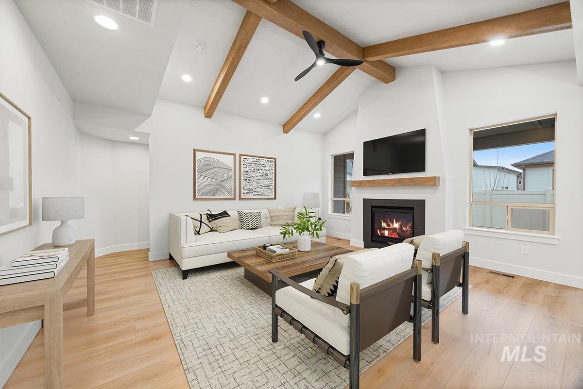 7040 S Palatino Ave., Meridian, Idaho 83642, 4 Bedrooms, 2.5 Bathrooms, Residential For Sale, Price $674,800,MLS 98973283