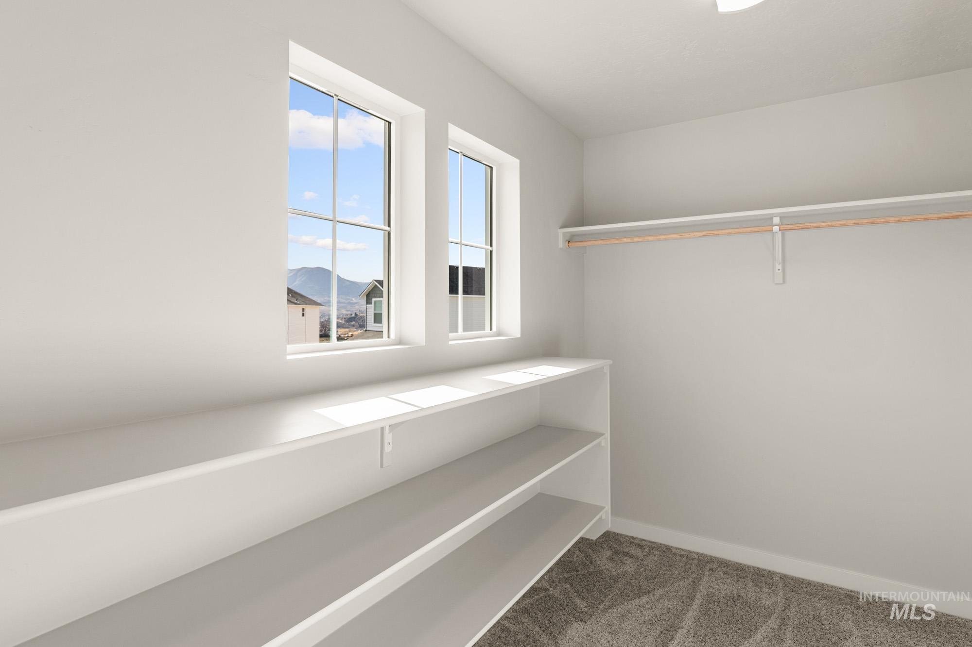 240 Caribou Ct, Horseshoe Bend, Idaho 83629, 3 Bedrooms, 2.5 Bathrooms, Residential For Sale, Price $394,990, 98973284