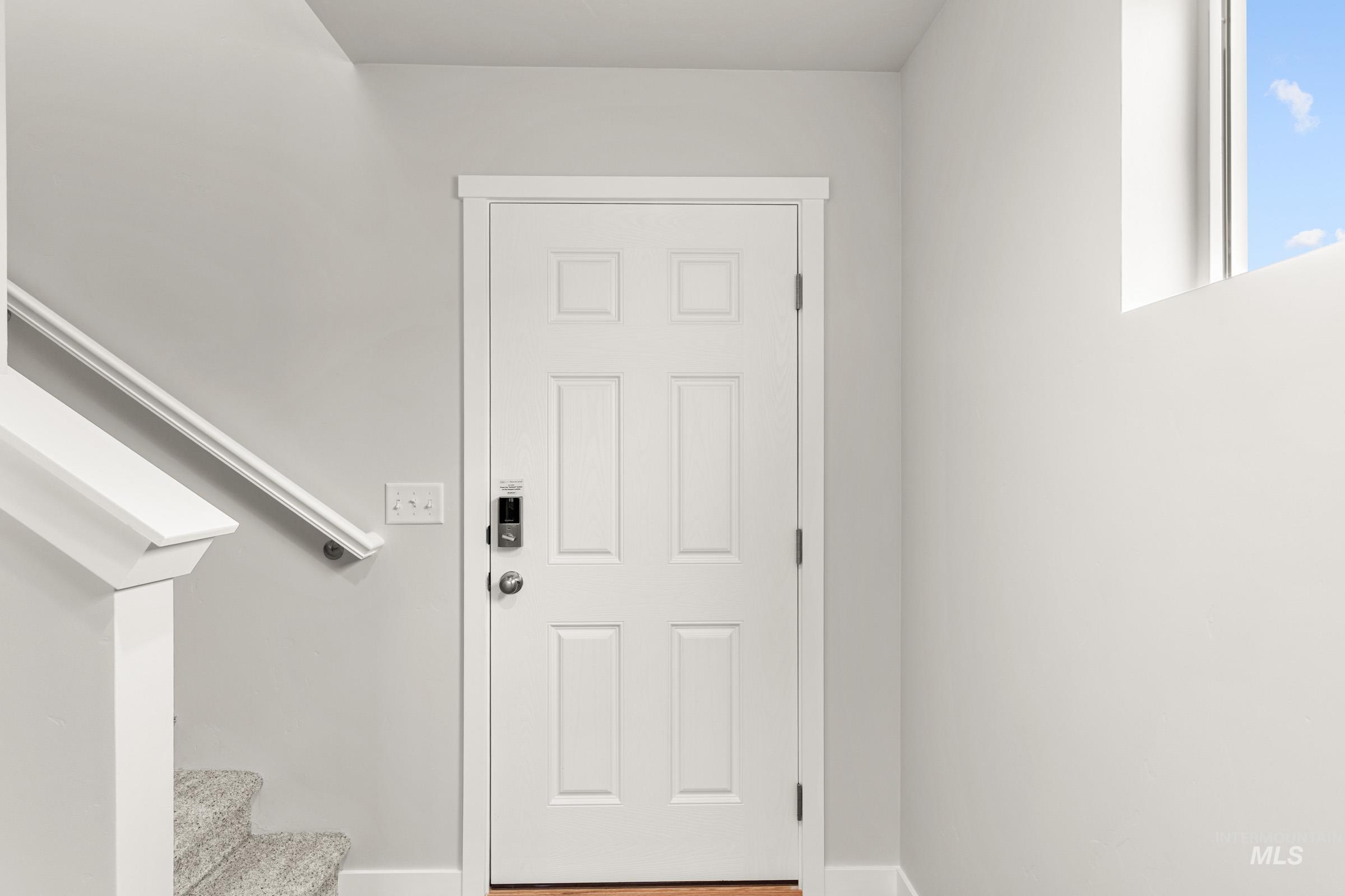 310 Whitetail Ave, Horseshoe Bend, Idaho 83629, 3 Bedrooms, 2.5 Bathrooms, Residential For Sale, Price $345,990, 98973288